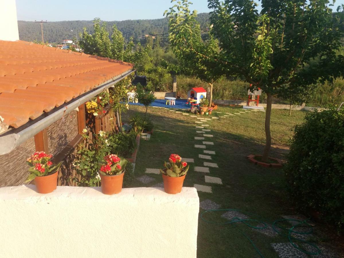 Athina Vourvourou Apartments Bagian luar foto