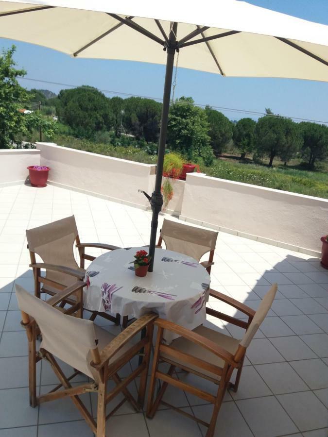 Athina Vourvourou Apartments Bagian luar foto