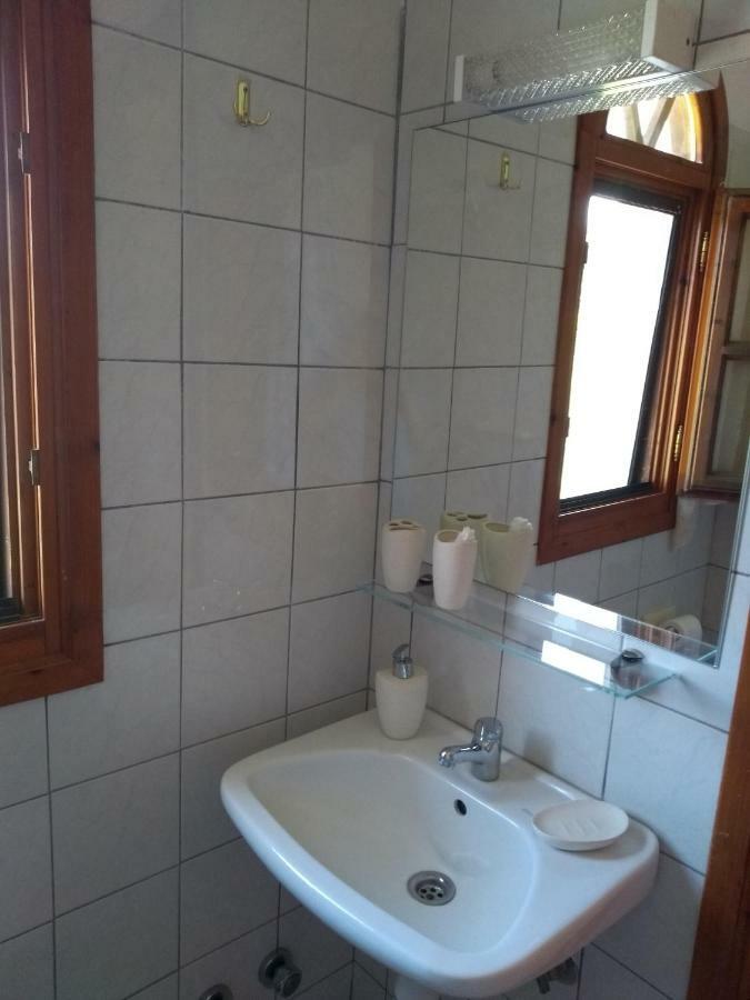 Athina Vourvourou Apartments Bagian luar foto